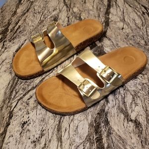 Unbranded gold sandals size L 9/10